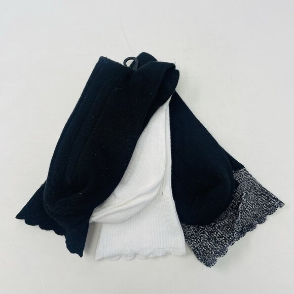 Hue Womens One Size Fits Most Scalloped Turncuff Sock 3 Pairs Black FLAW 688 - Picture 5 of 7